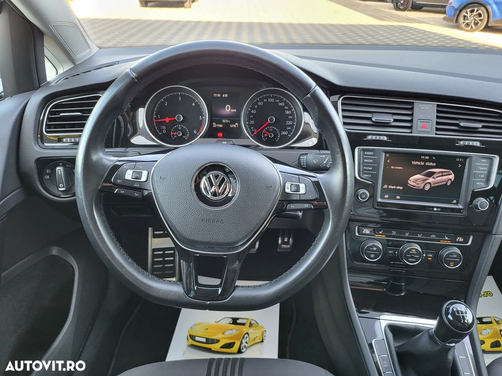 Volkswagen Golf 2.0 TDI BlueMotion Technology Allstar - 10