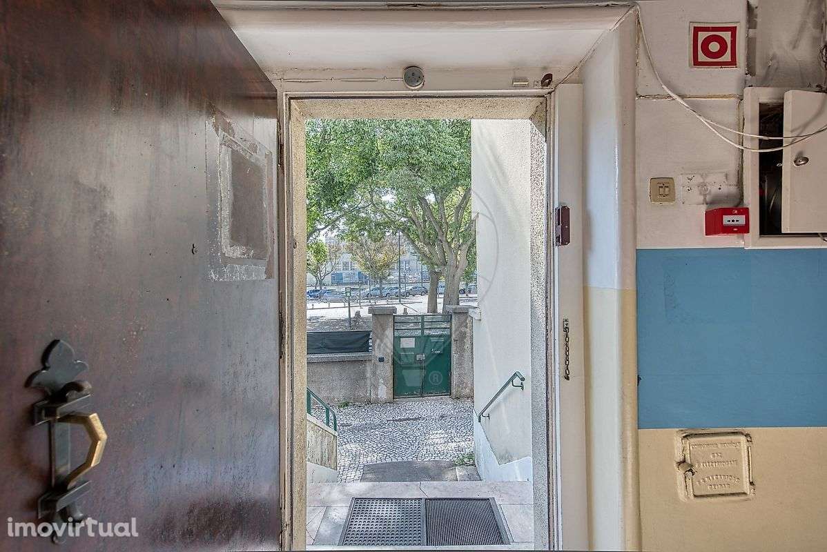 Moradia T9 para venda - Grande imagem: 4/40