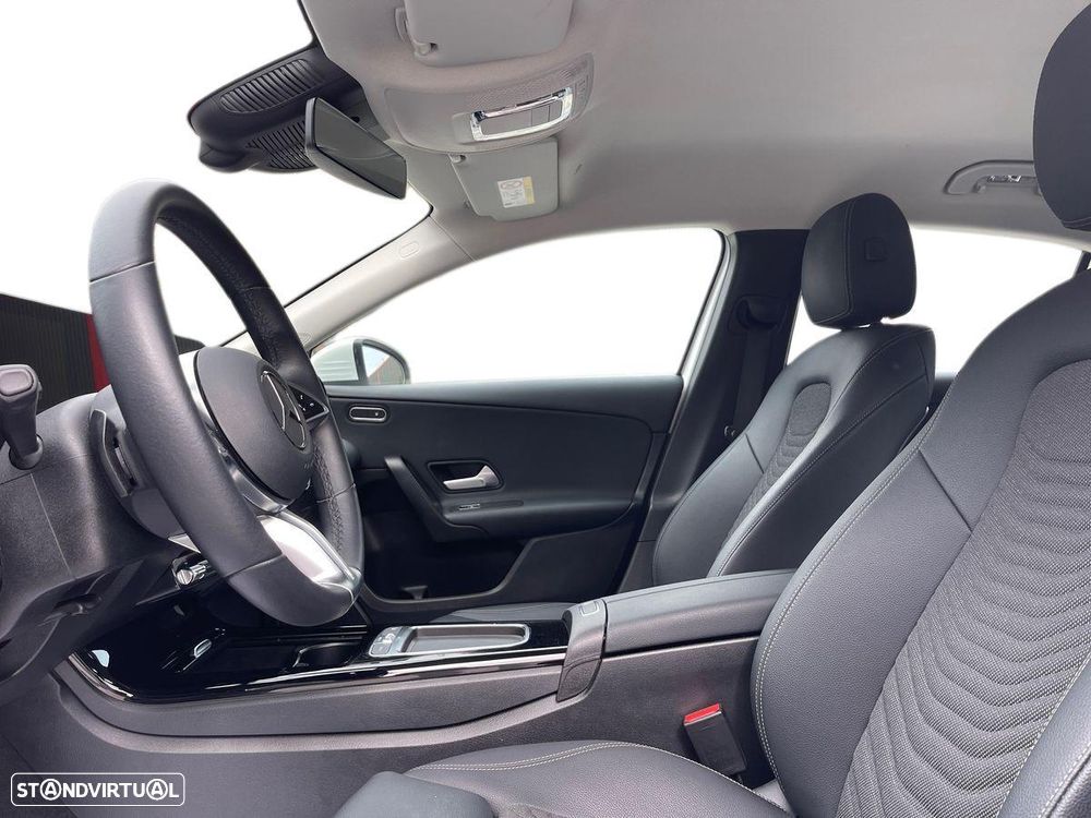 Mercedes-Benz A 200 Standard - 12