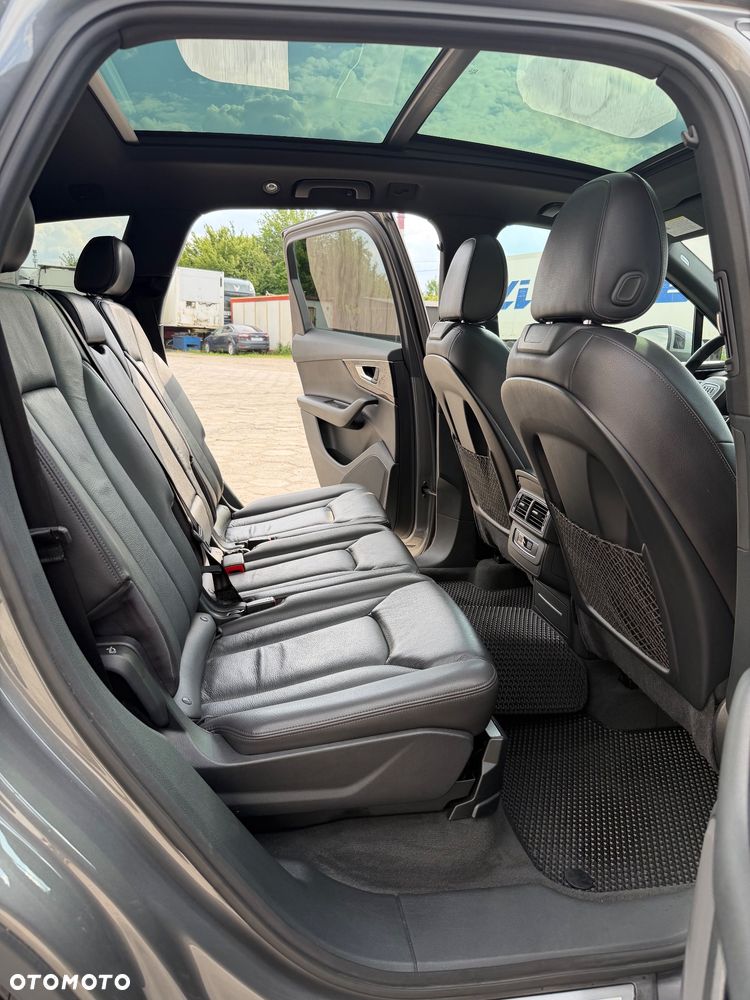 Audi Q7 - 15