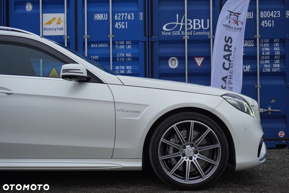 Mercedes-Benz Klasa E 63 AMG 4Matic AMG Speedshift MCT - 27