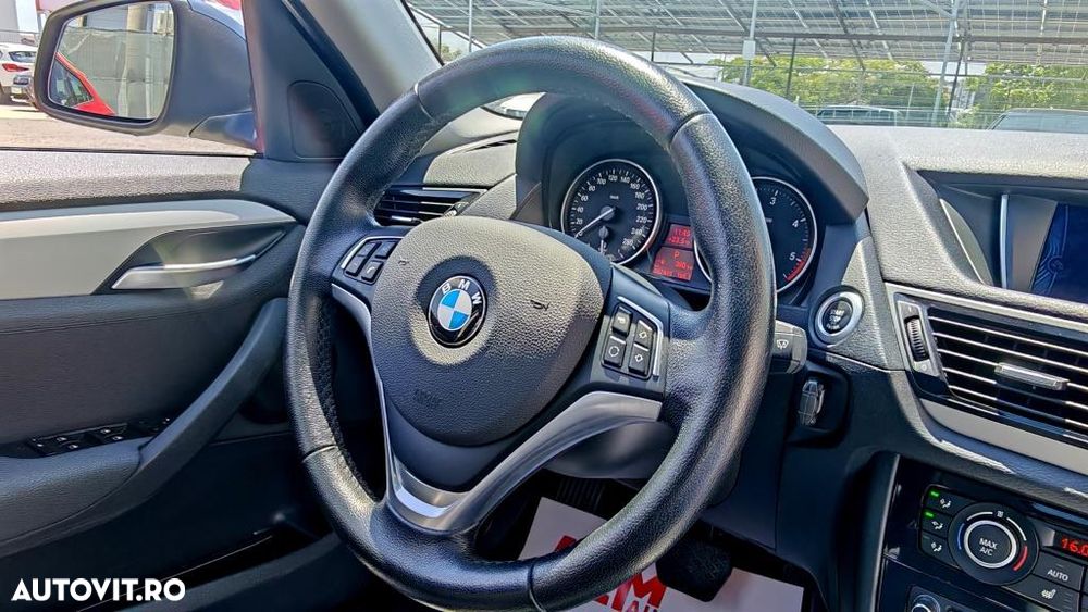 BMW X1 xDrive20d Aut. Sport Line - 25