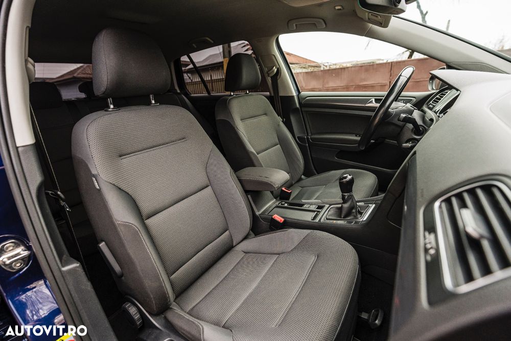 Volkswagen Golf 1.0 TSI Trendline - 25