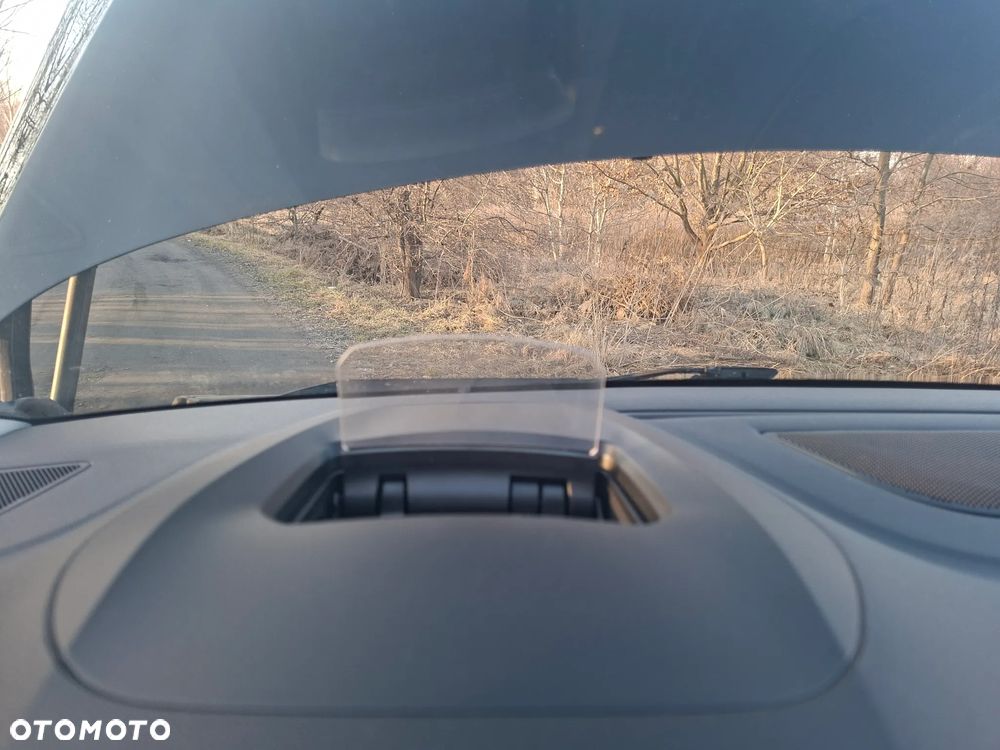 Renault Megane TCe 140 GPF GT LINE - 13