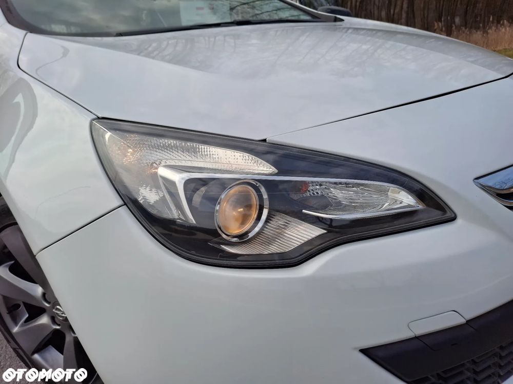 Opel Astra 1.7 CDTI DPF - 22