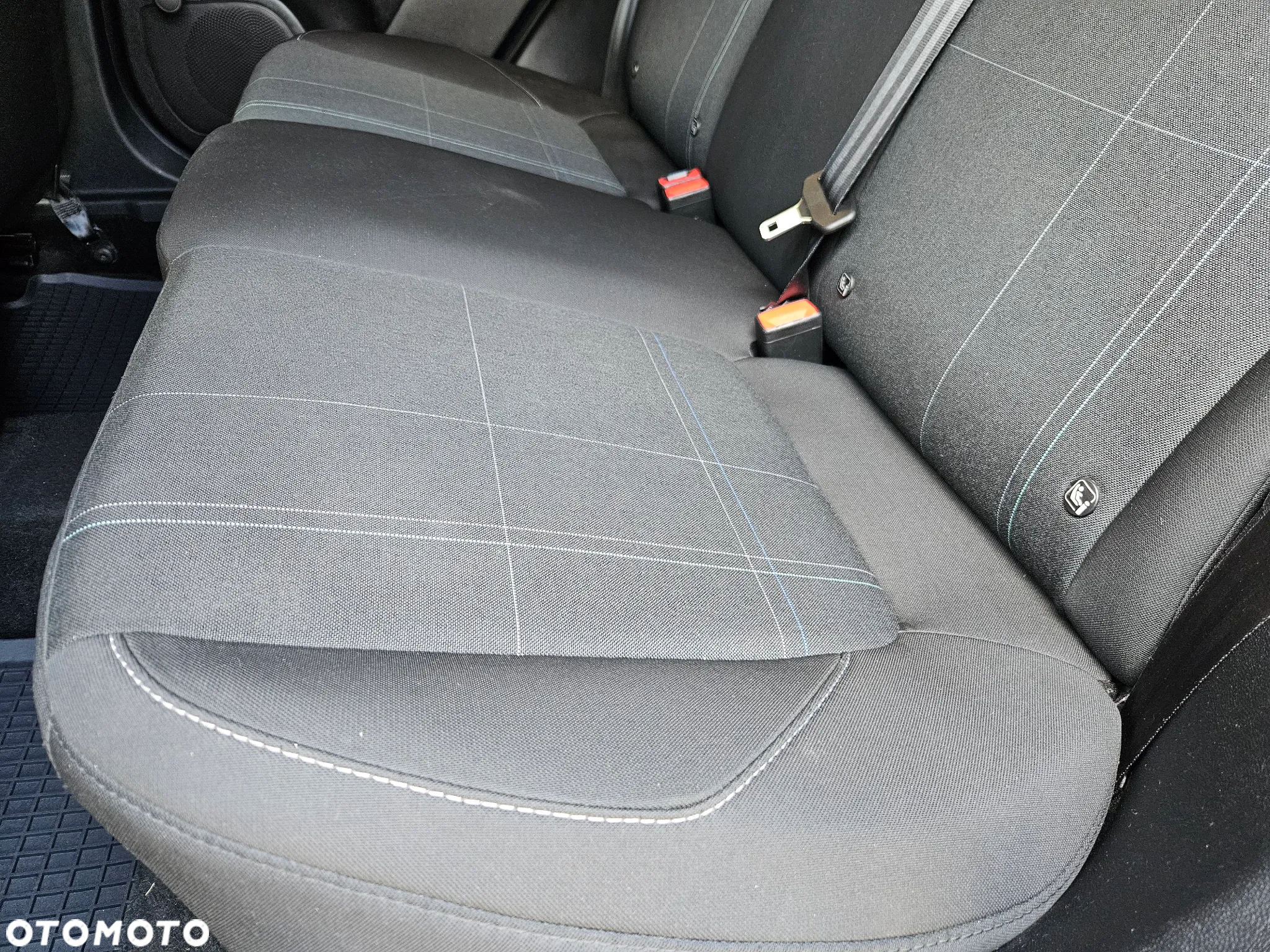 Ford Fiesta - 22