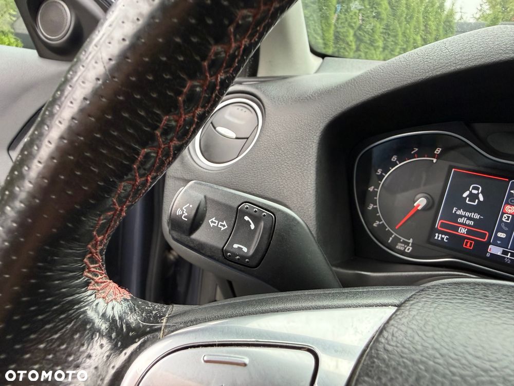 Ford Mondeo 2.0 EcoBoost Titanium S - 14