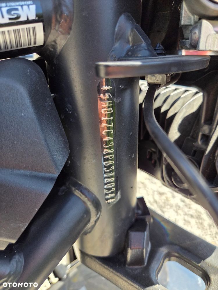 Harley-Davidson Sportster - 11