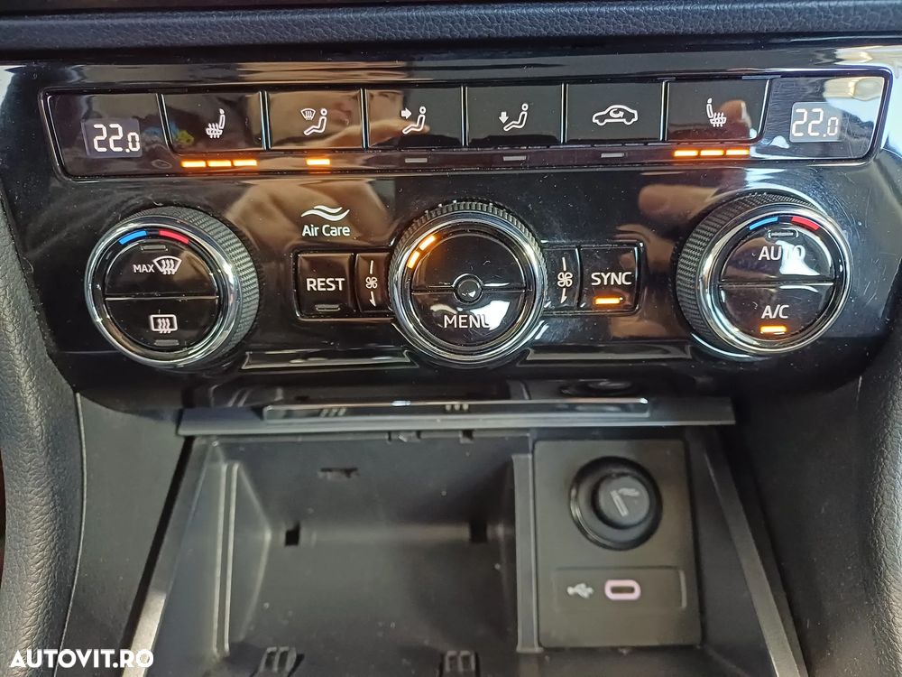 Skoda Superb 2.0 TDI DSG Ambition - 14