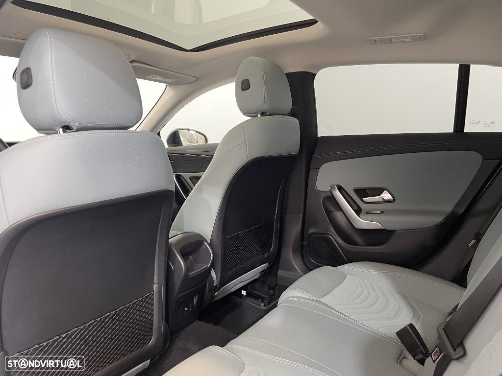 Mercedes-Benz CLA 180 d Shooting Brake Progressive Aut. - 19