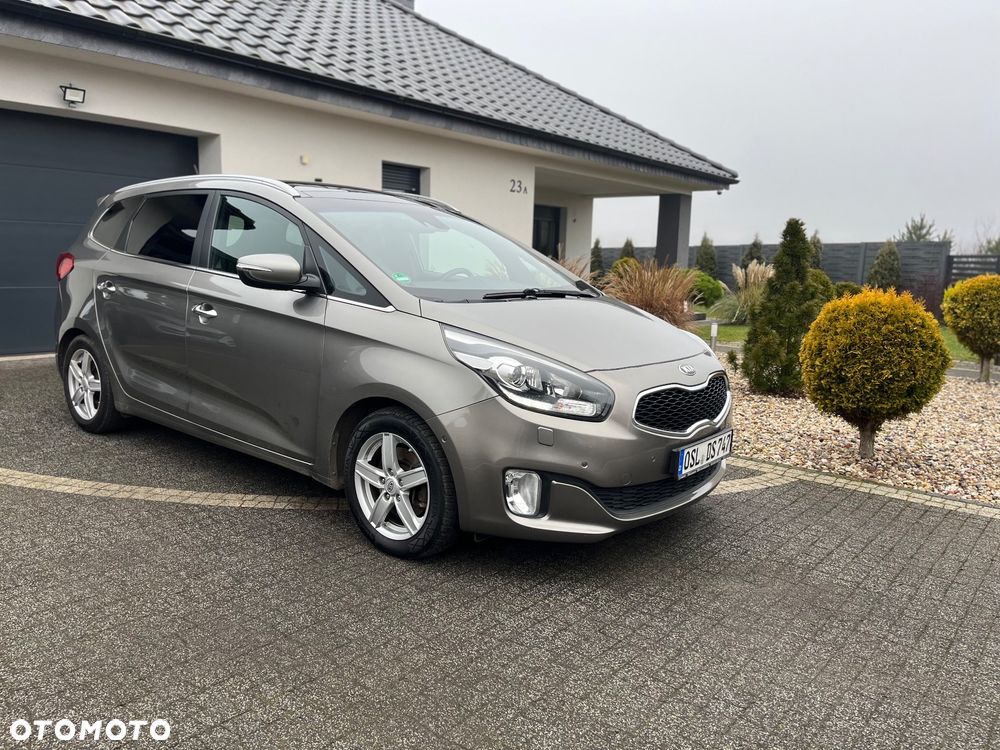 Kia Carens 1.7 CRDi XL 7os - 15