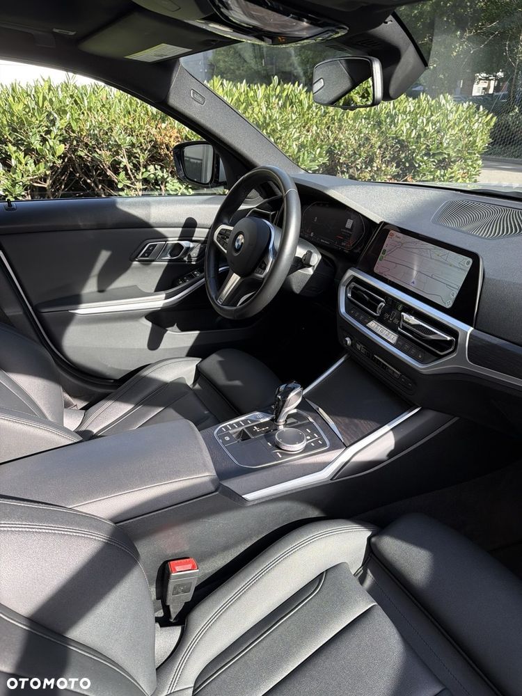 BMW Seria 3 - 18