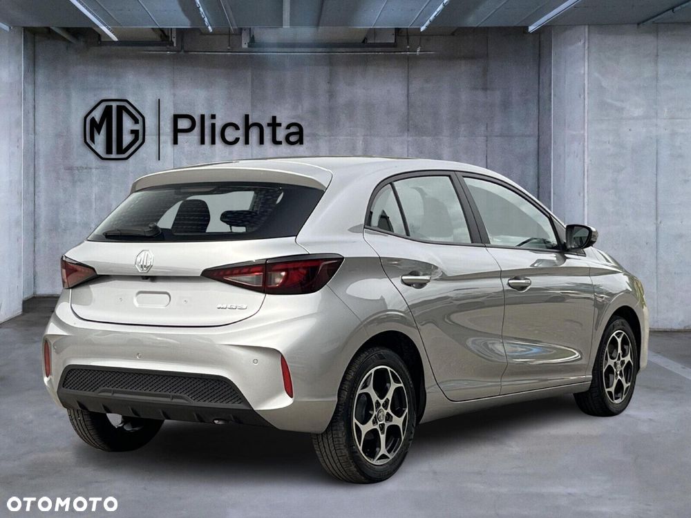 MG MG3 - 8