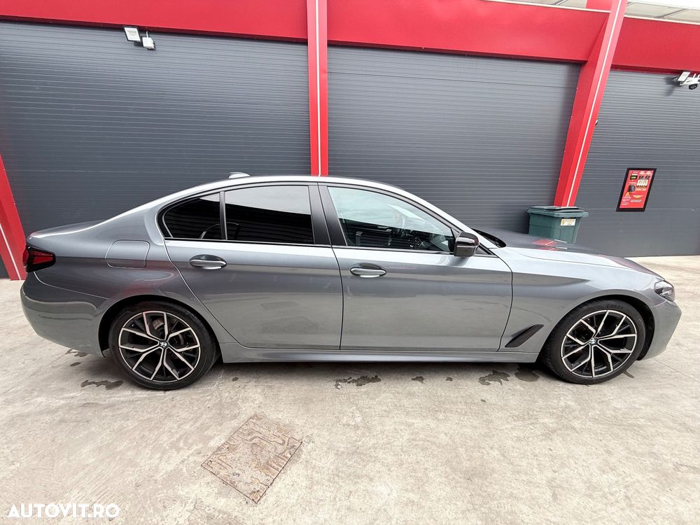 BMW Seria 5 520d AT - 6