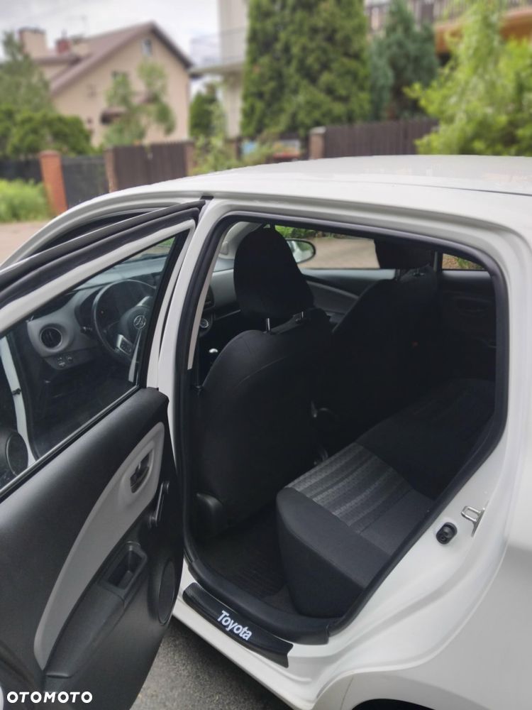 Toyota Yaris 1.33 Active EU6 - 5