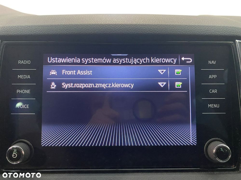Skoda Karoq 2.0 TDI SCR 4x2 Ambition DSG - 22