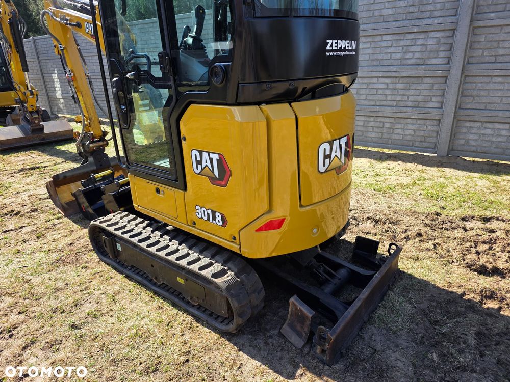 Caterpillar 301.8 (500 mth) jak nowa! 2023 ROK / 3 łyżki / rozsuwane podwozie - 6