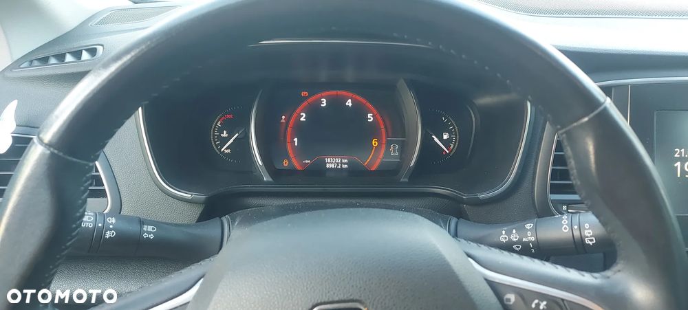 Renault Megane 1.2 Energy TCe Business - 4