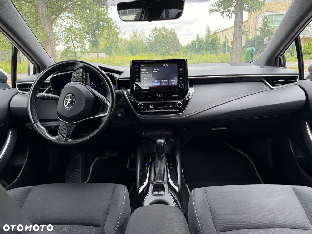 Toyota Corolla 1.8 Hybrid Comfort - 13