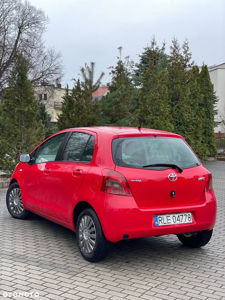 Toyota Yaris 1.3 Sol Premium MM - 6