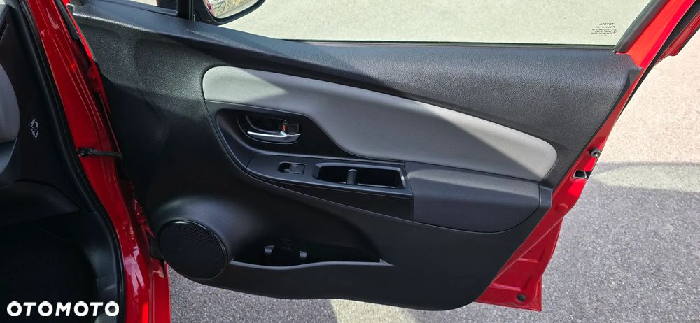 Toyota Yaris Hybrid 100 Premium EU6 - 24