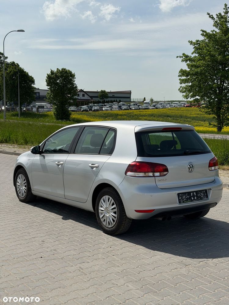 Volkswagen Golf - 3
