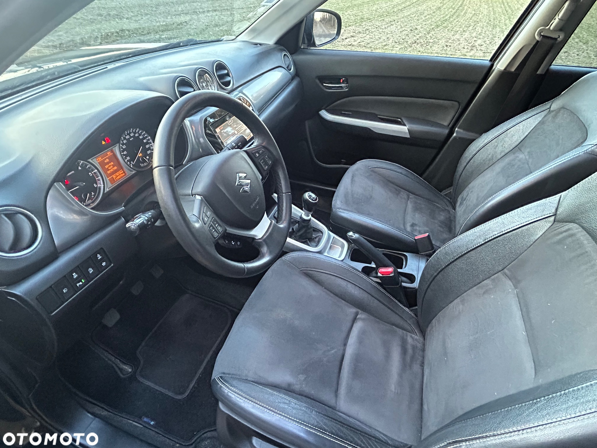 Suzuki Vitara 1.6 DDiS (4x2) Comfort+ - 8