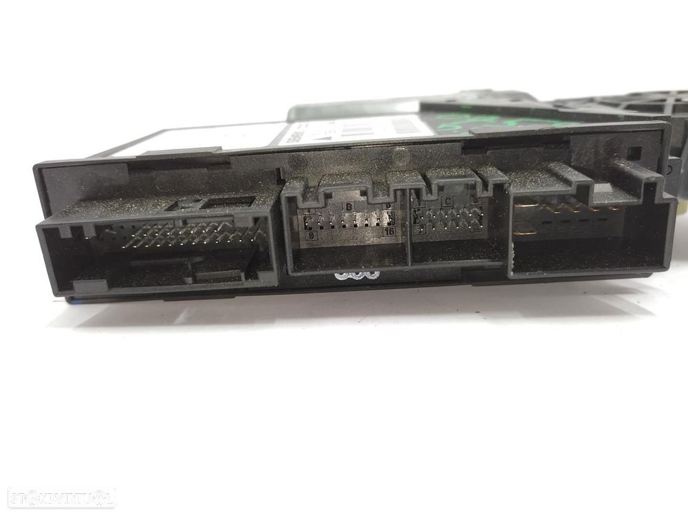 MOTOR ELEVADOR DE VIDRO FRONTAL ESQUERDO AUDI A4 2005 - 4