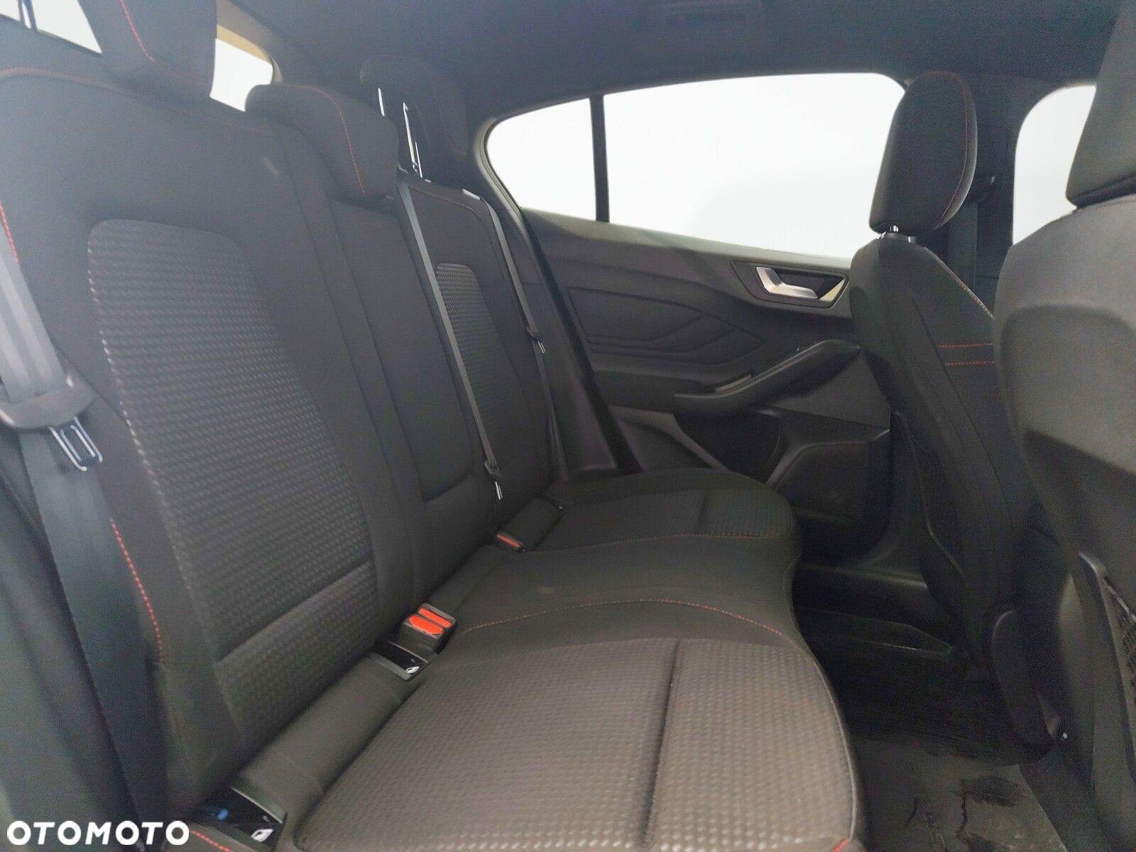 Ford Focus - 18