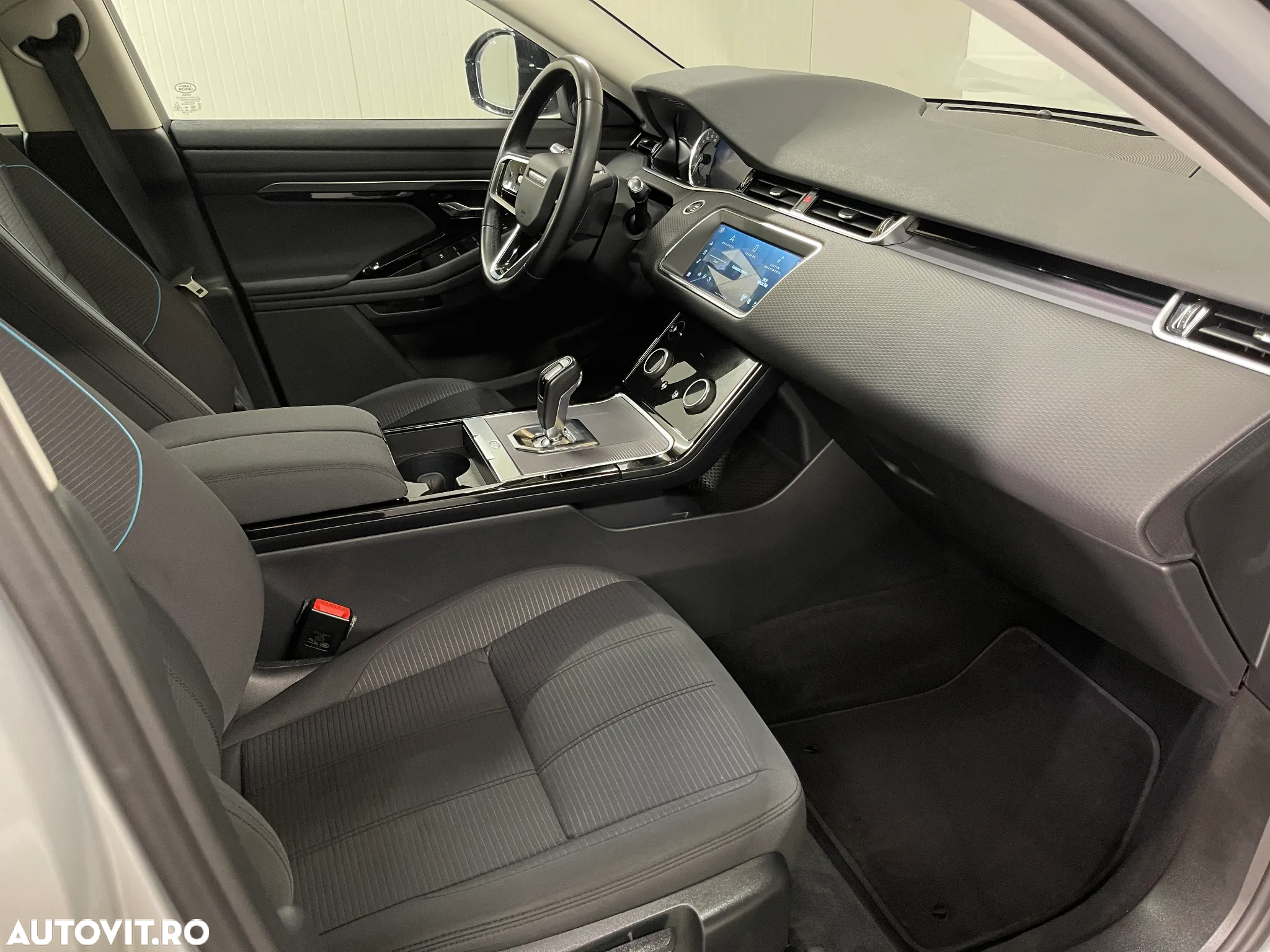 Land Rover Range Rover Evoque 2.0 D165 MHEV - 10