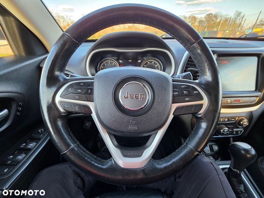 Jeep Cherokee 3.2 V6 Pentastar Active Drive Lock Autom Trailhawk - 13