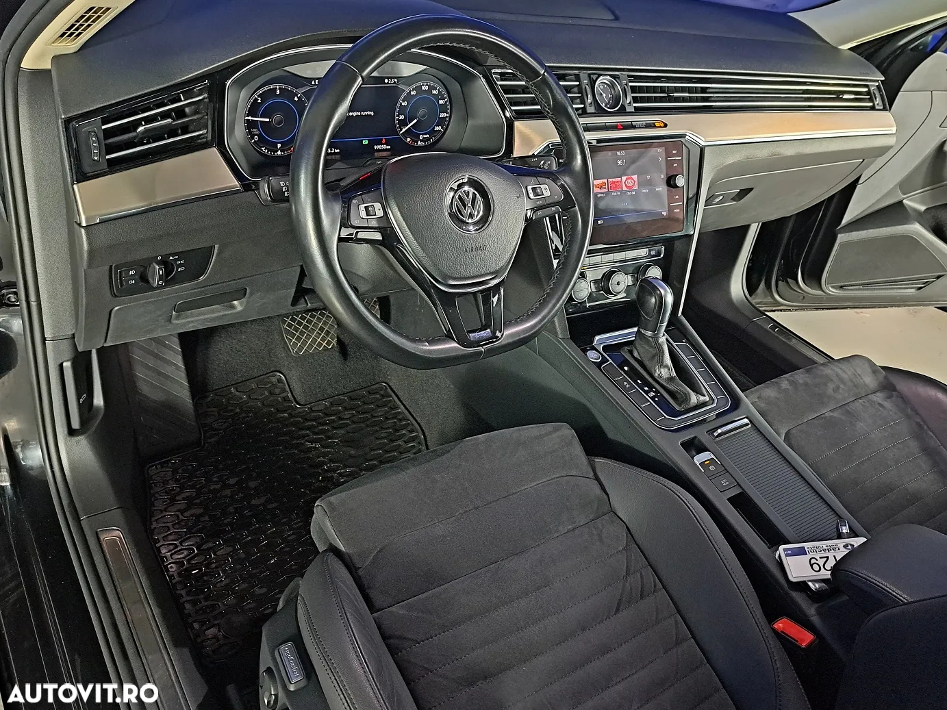 Volkswagen Passat - 10
