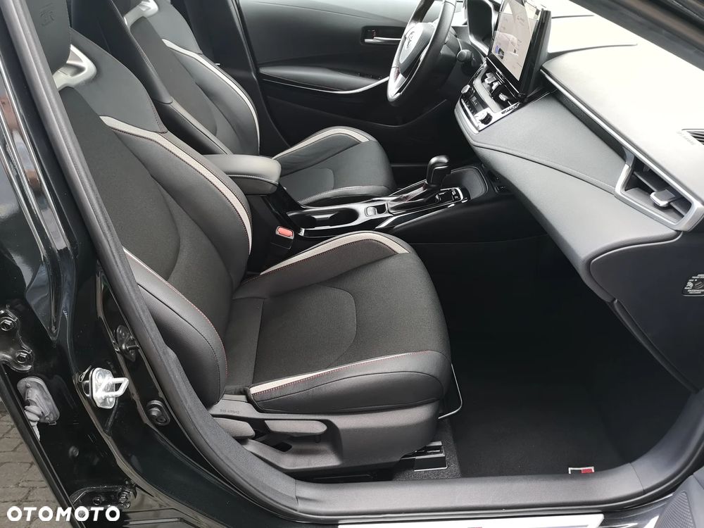 Toyota Corolla 1.8 Hybrid GPF GR Sport - 25