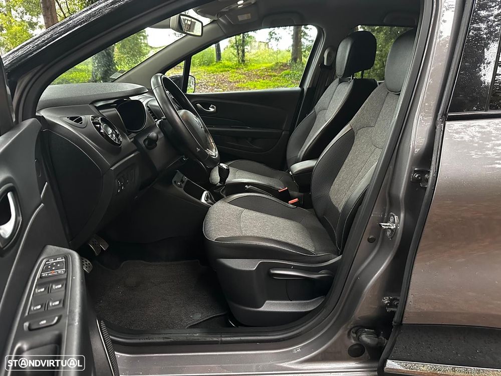 Renault Captur TCe 100 INTENS - 10