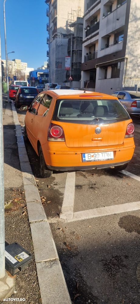 Volkswagen Polo 1.4 TDI Comfortline - 5