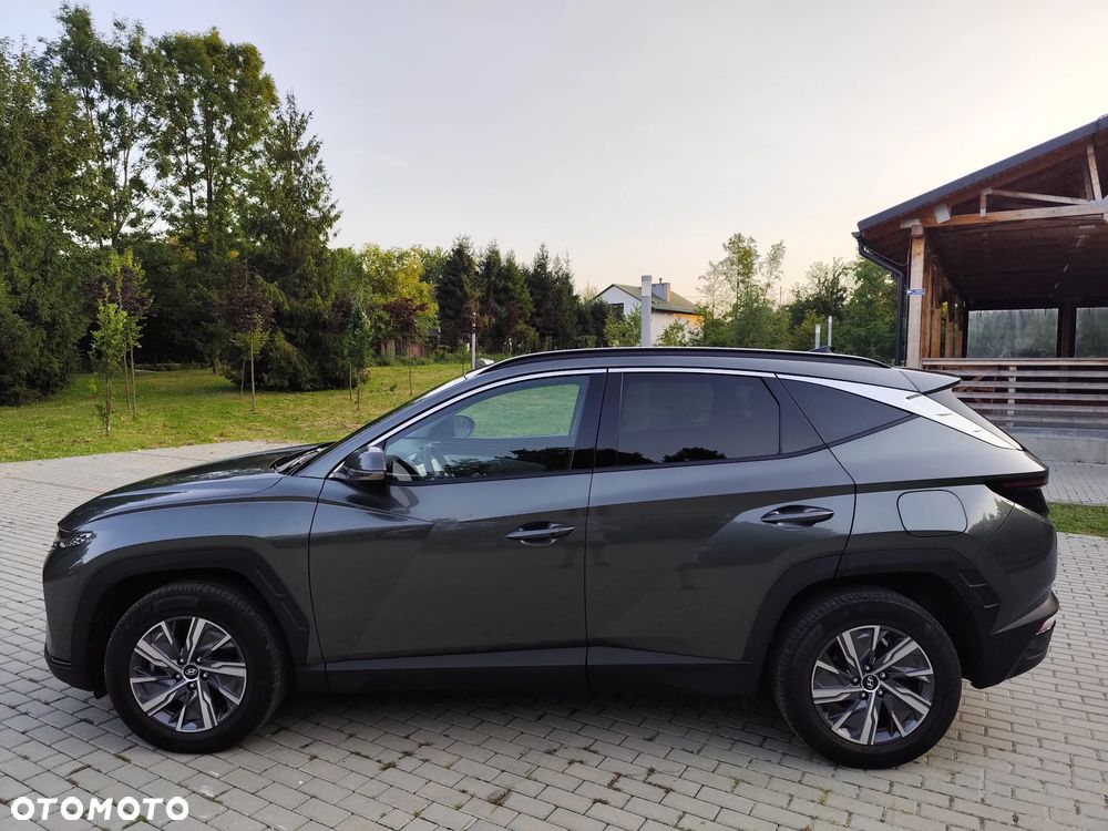 Hyundai Tucson 1.6 T-GDi HEV Executive 2WD - 11