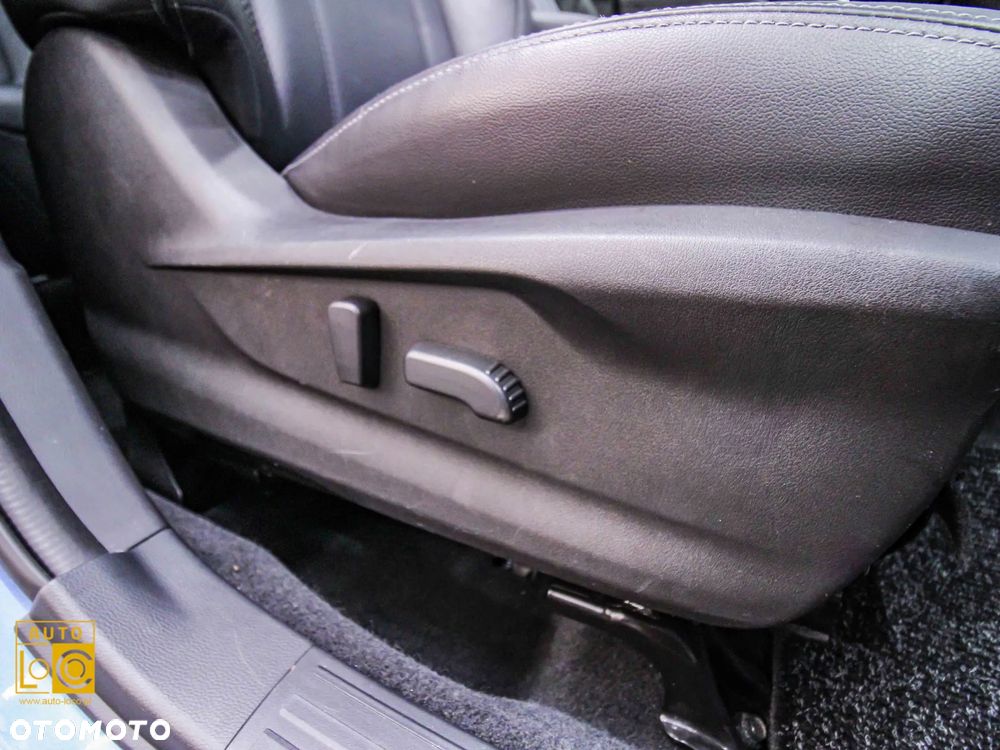 Subaru Forester 2.0i-L Platinum (EyeSight) Lineartronic - 38