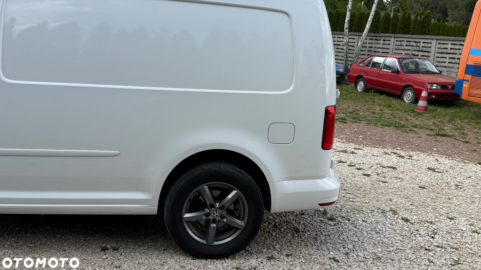 Volkswagen Caddy - 36