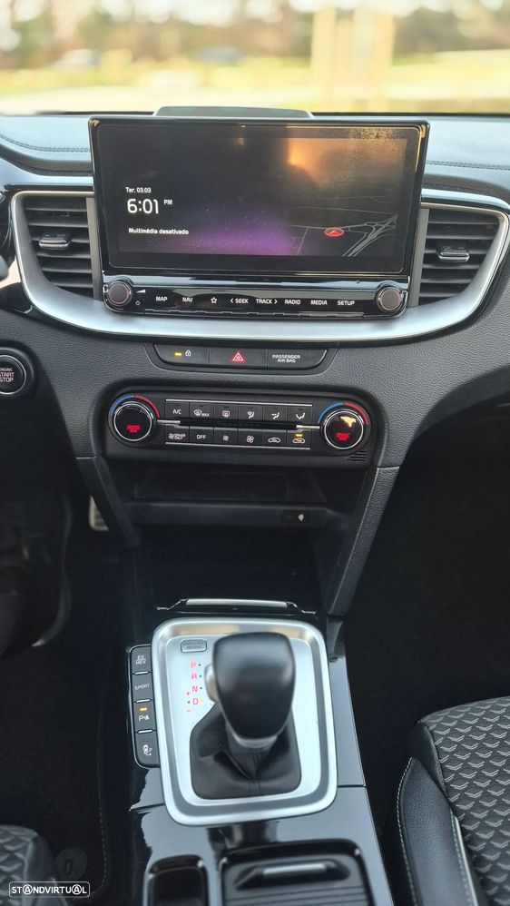 Kia XCeed 1.6 GDI DCT6 OPF Platinum Edition - 28