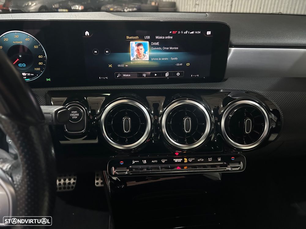 Mercedes-Benz A 250 - 18