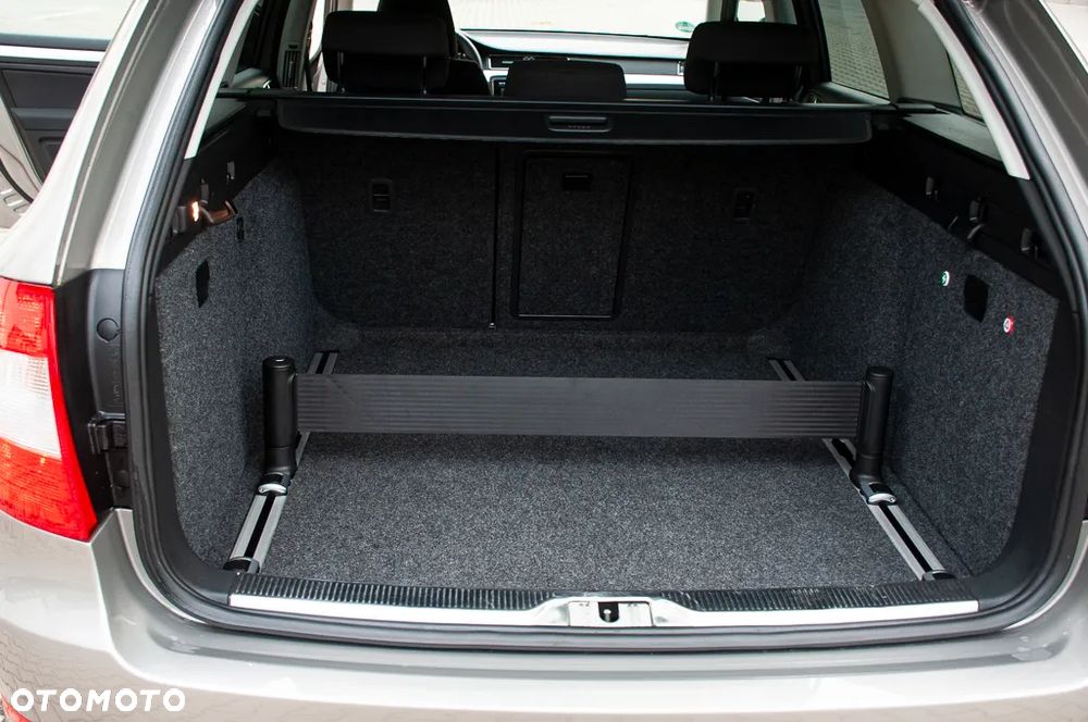 Skoda Superb 1.8 TSI Ambition - 28