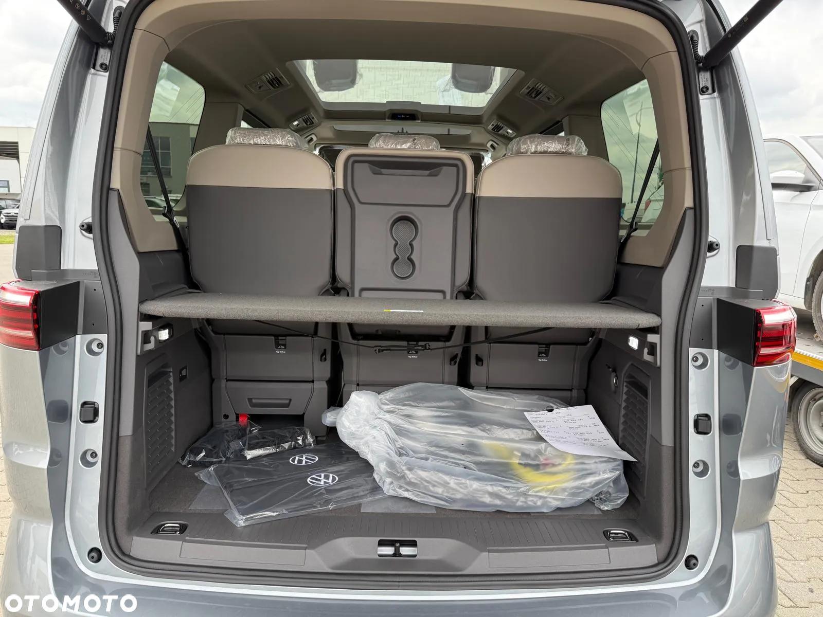 Volkswagen Multivan 1.5 eHybrid PHEV 4Motion L2 Edition DSG - 34