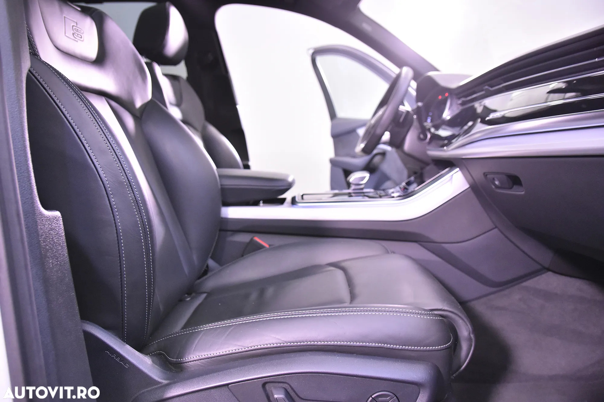 Audi Q7 60 TFSIe quattro tiptronic S line - 11