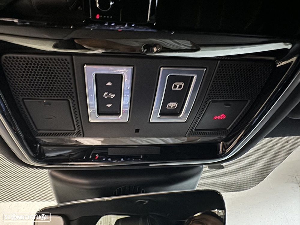 Land Rover Range Rover Velar 2.0 D R-Dynamic S - 21