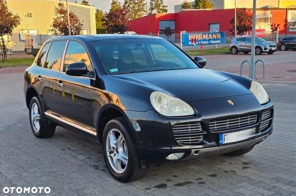 Porsche Cayenne - 3