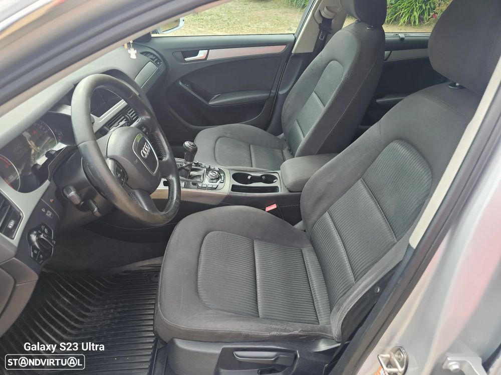 Audi A4 Avant 2.0 TDI - 15