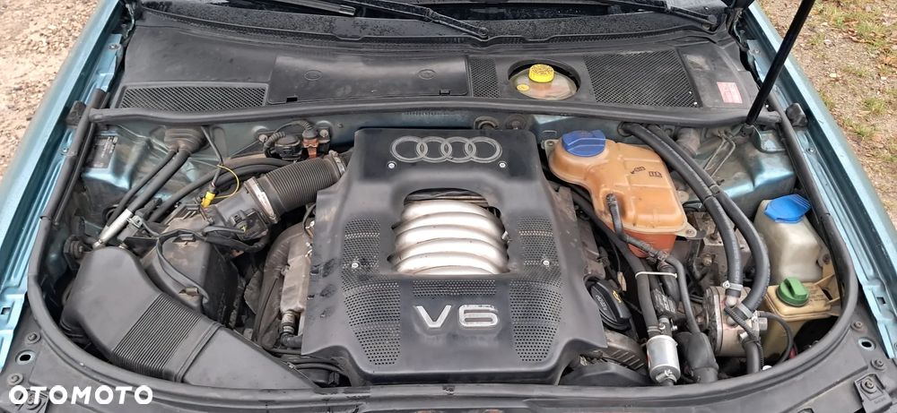 Audi A6 Limousine 2.4 - 13