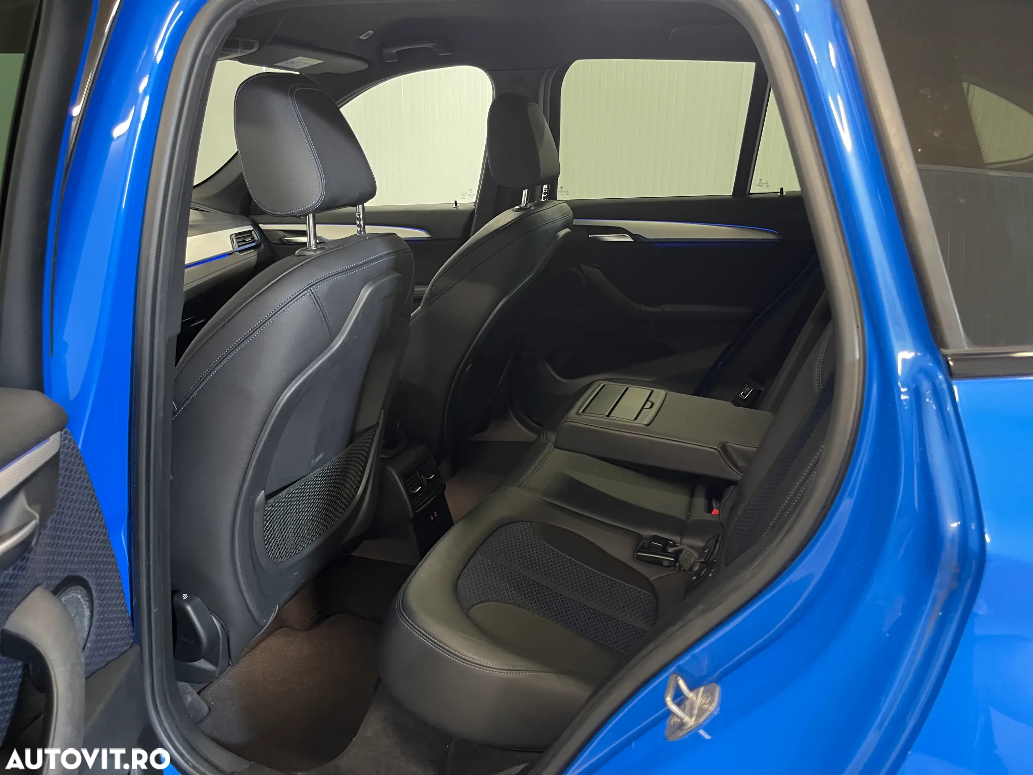 BMW X1 xDrive20i AT Sport Line - 11