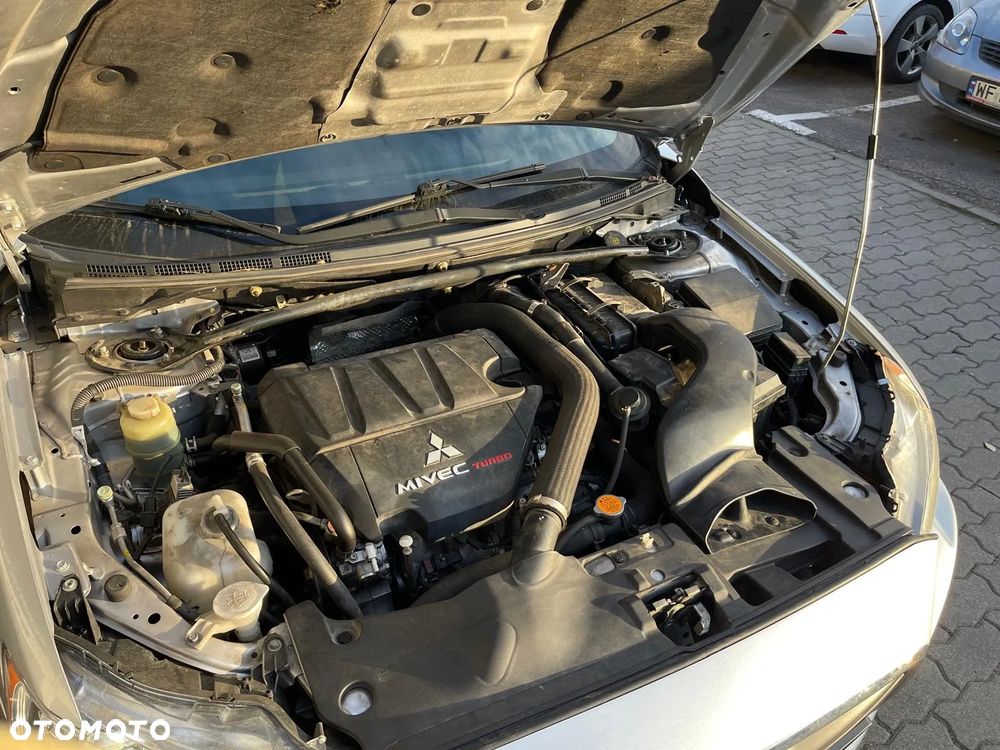 Mitsubishi Lancer - 6