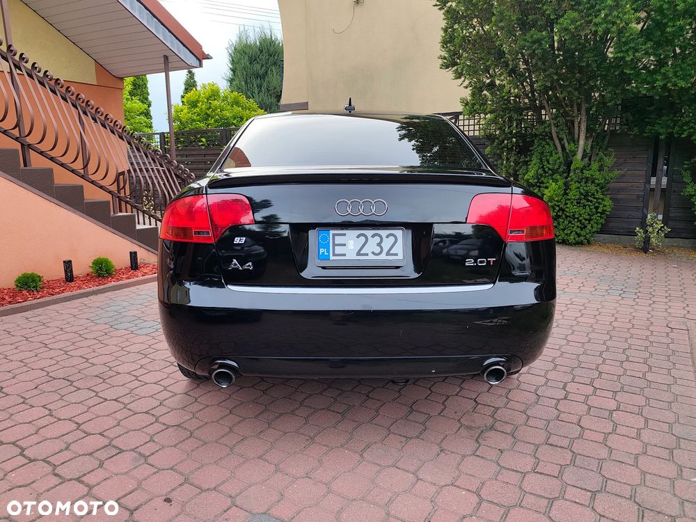 Audi A4 Limousine 2.0 T FSI - 4